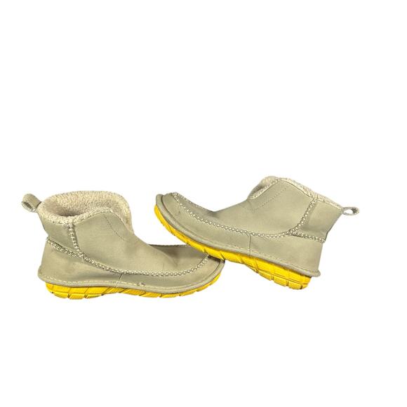 Crocs Men/Women Winter Boots Size M5/W7 Beige Suede Fur Lined Slip-On Crocassin - Picture 12 of 12